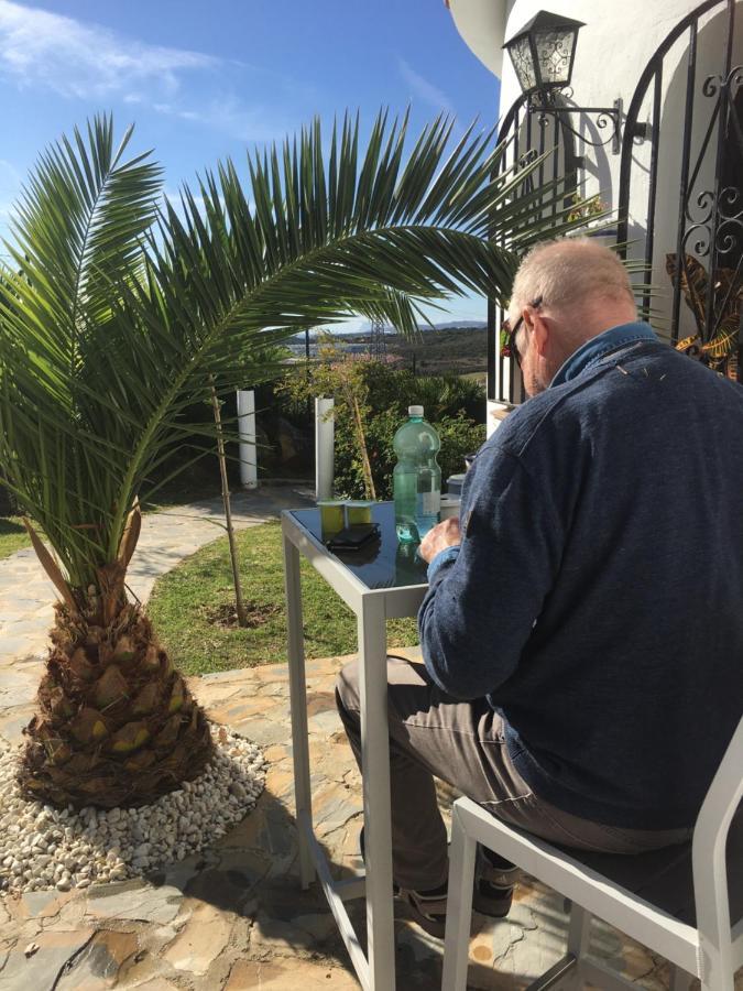 Villa Hesla Estepona Bagian luar foto