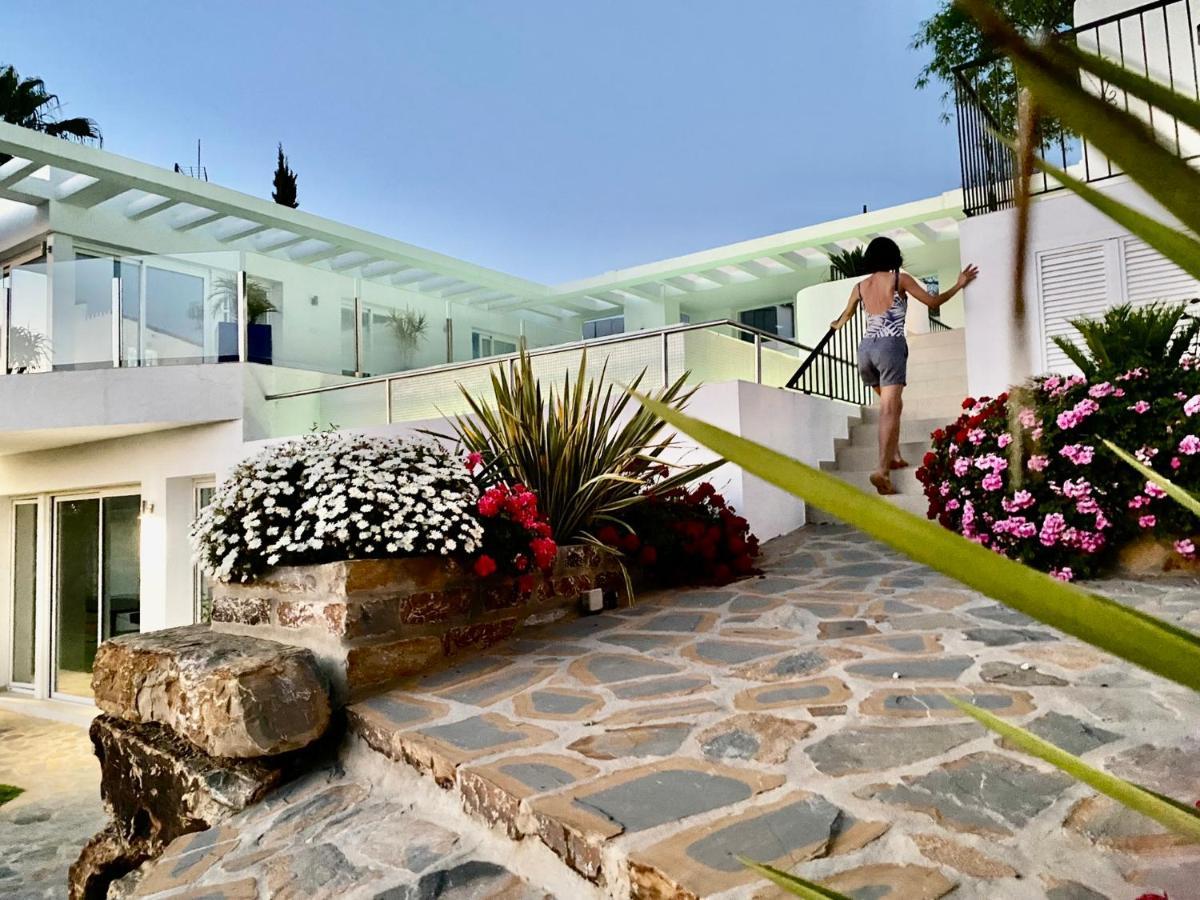 Villa Hesla Estepona Bagian luar foto