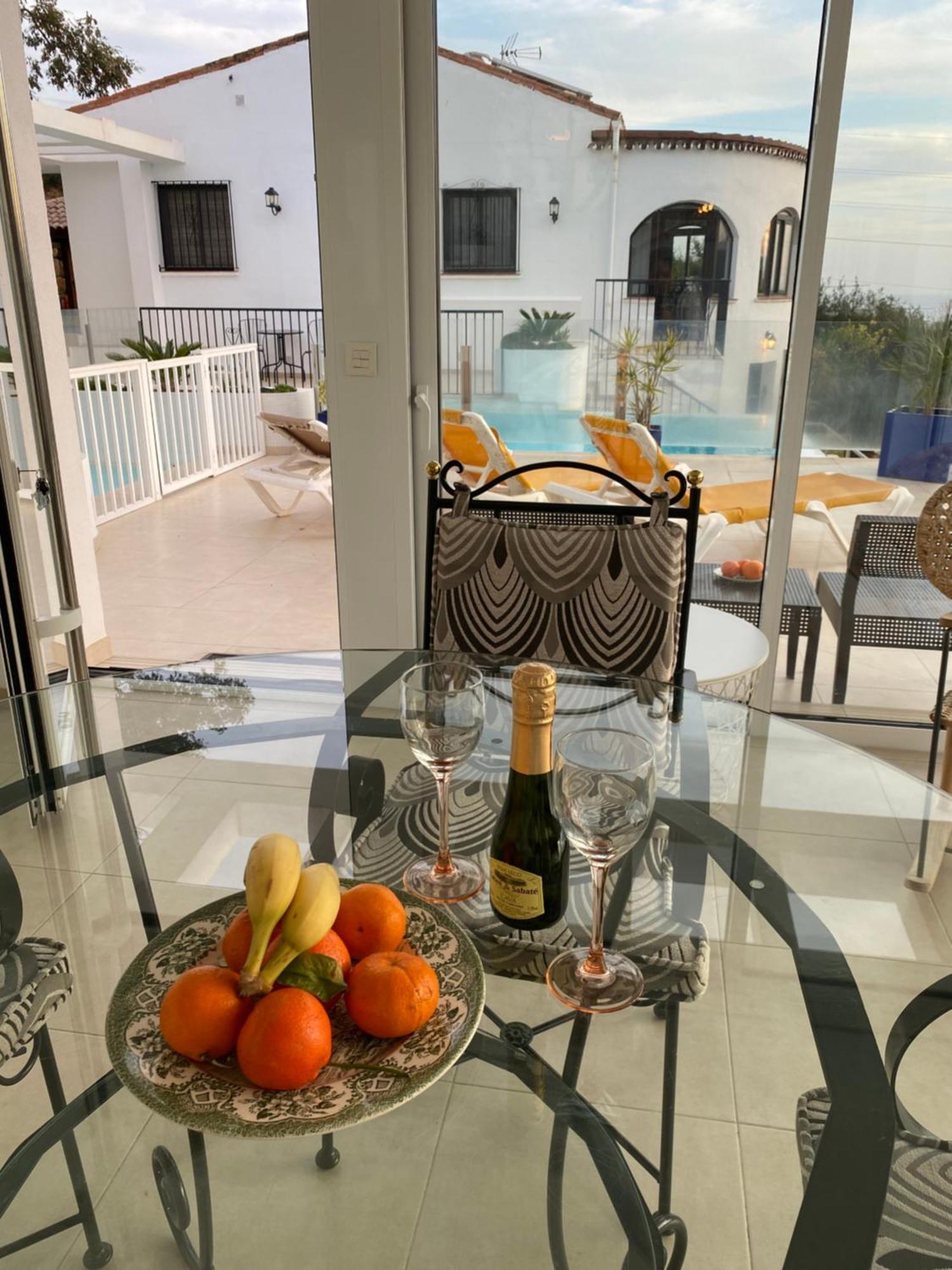 Villa Hesla Estepona Bagian luar foto